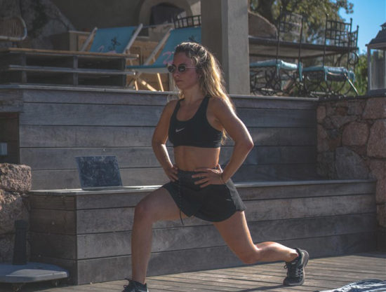 fit girl doing lunges